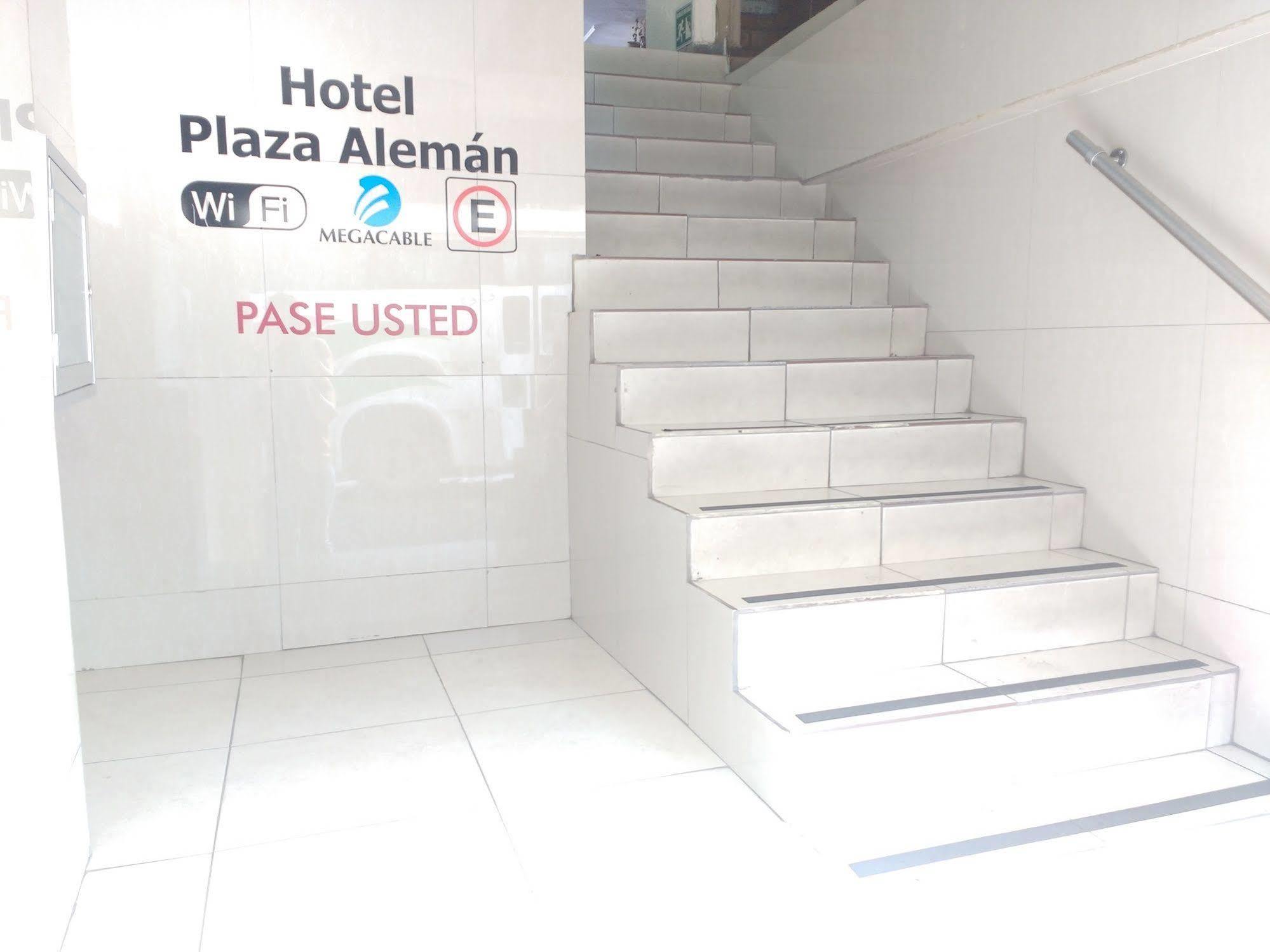 Hotel Plaza Aleman Leon Exterior photo